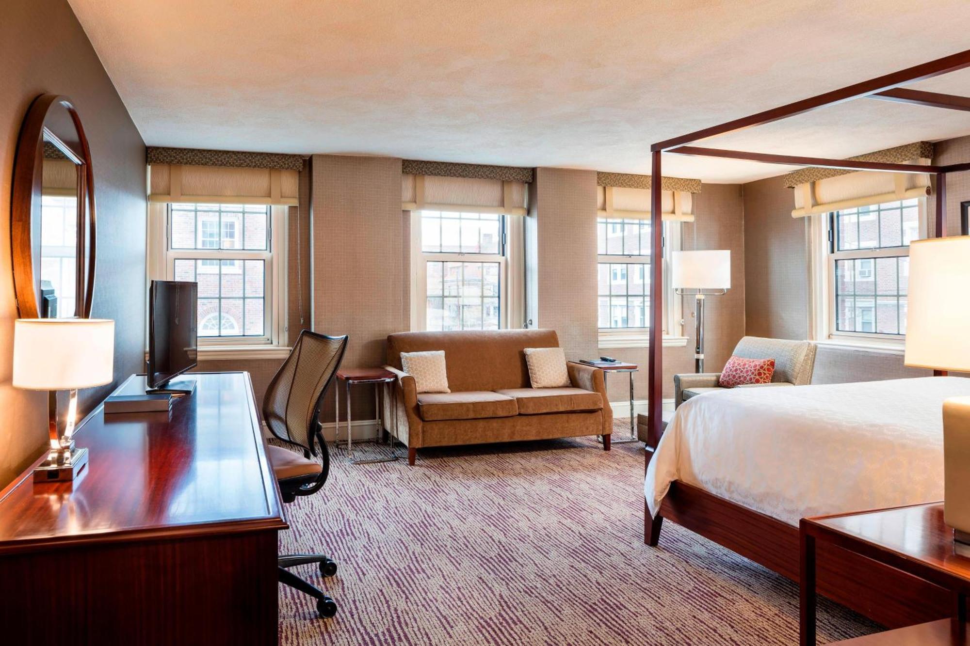 Sheraton Commander Hotel Cambridge Exterior photo